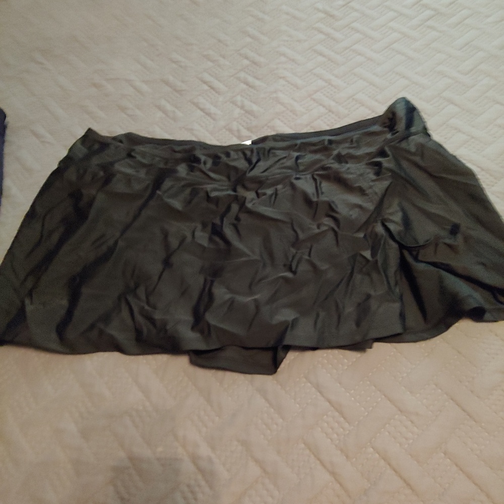 Swim skirt